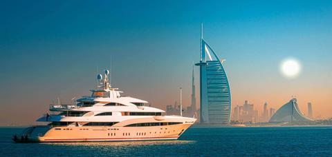 Dubai Luxury Yacht Tour